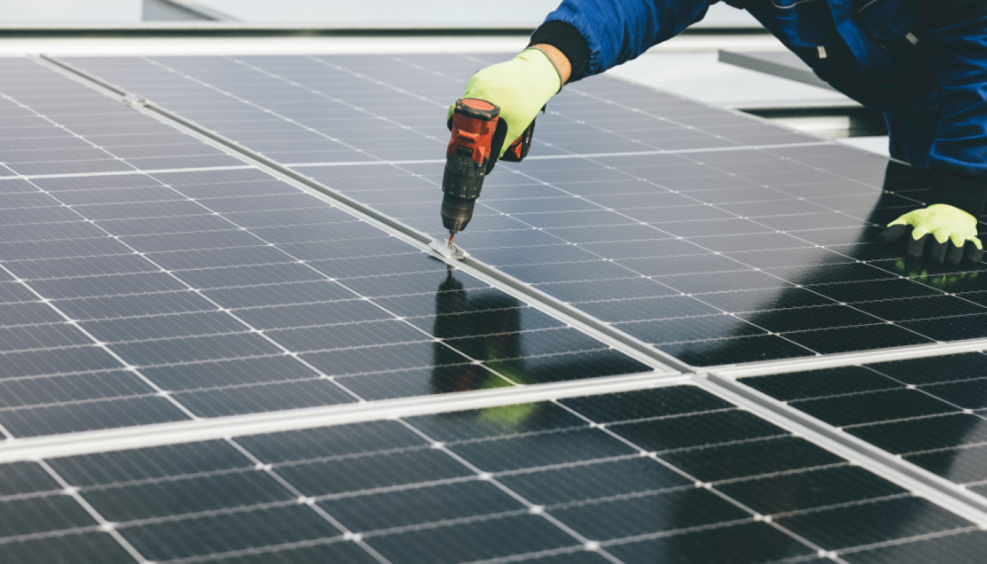 Aides et subventions pour panneaux solaires professionnels au Mans : WAG France fait le point